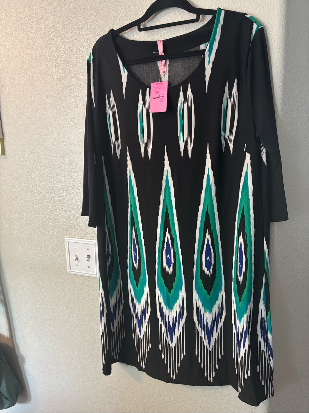 MAGIC Black Peacock Print Shift Dress Plus Size 3X 3/4 Sleeve Colorful Boho